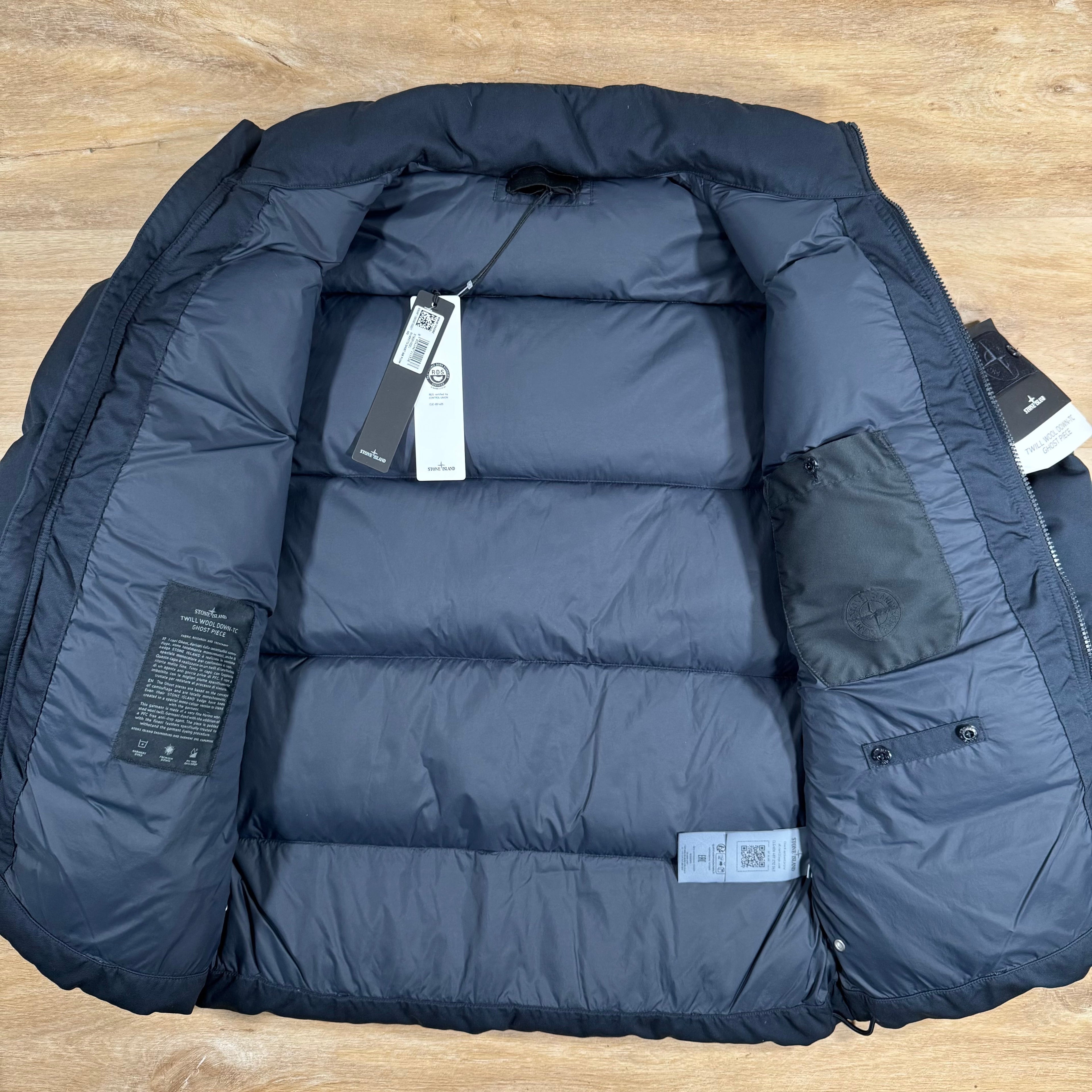 Stone Island Down-TC Ghost Jacket in Navy