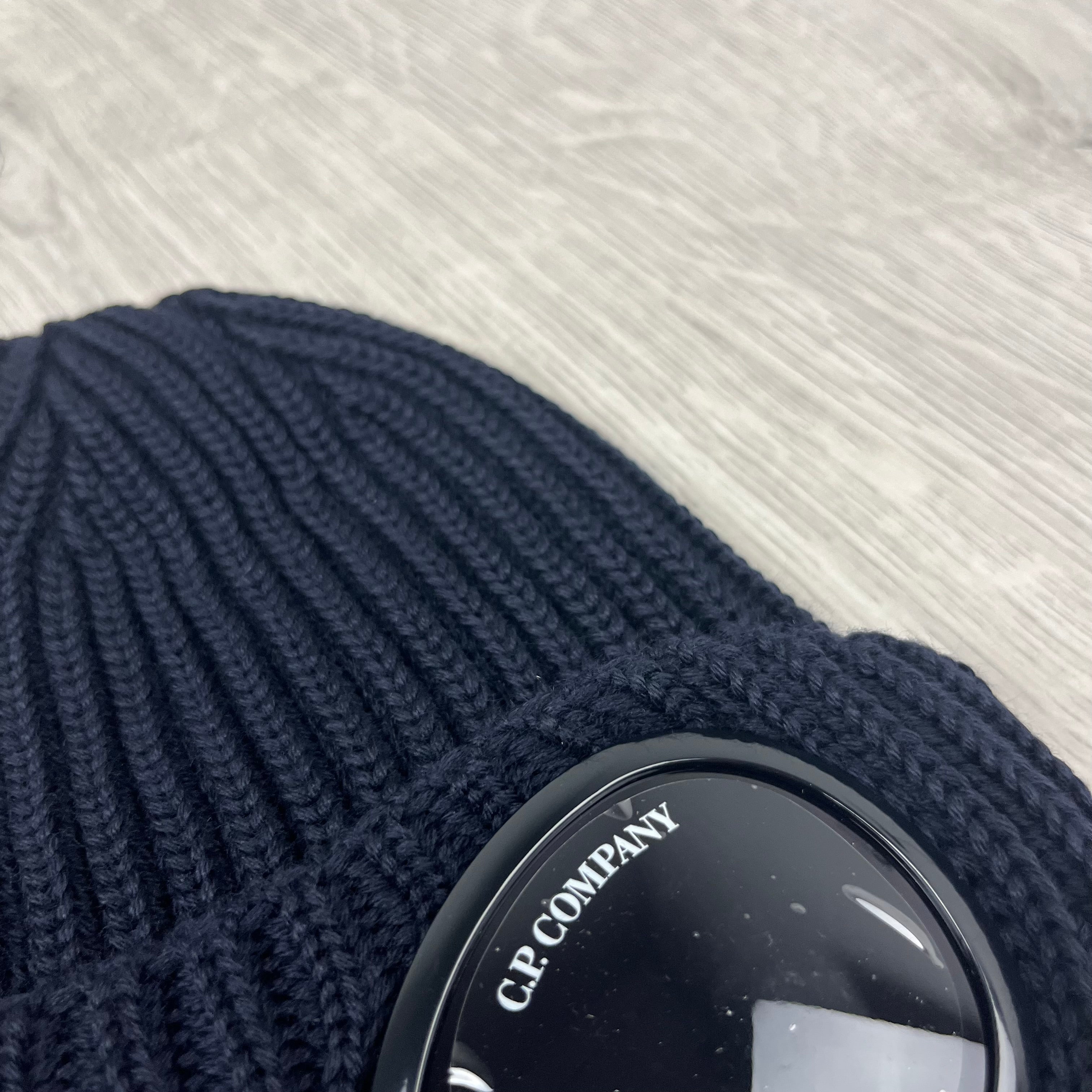 CP Company Goggle Beanie - Navy