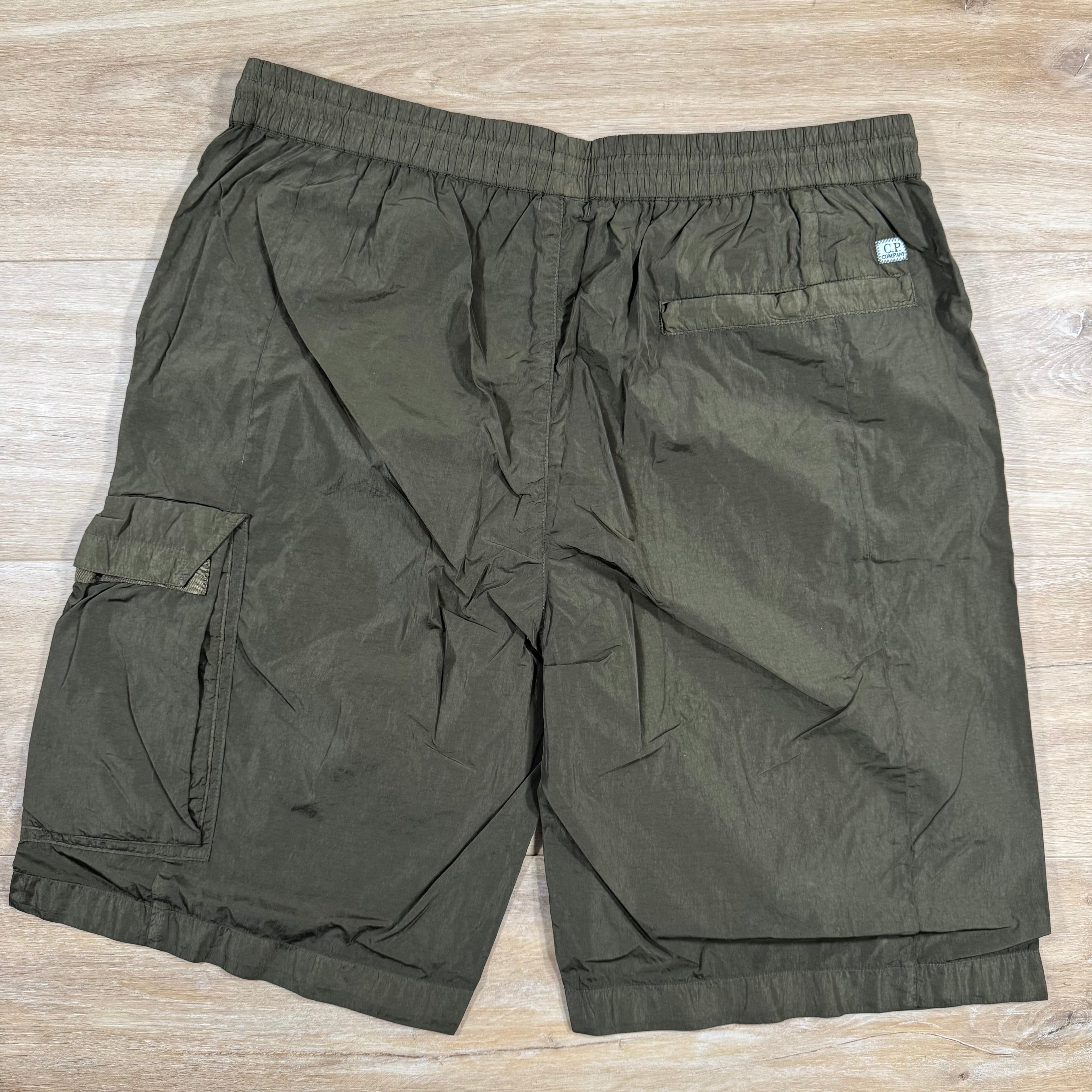 CP Company Chrome-R Cargo Shorts in Ivy Green