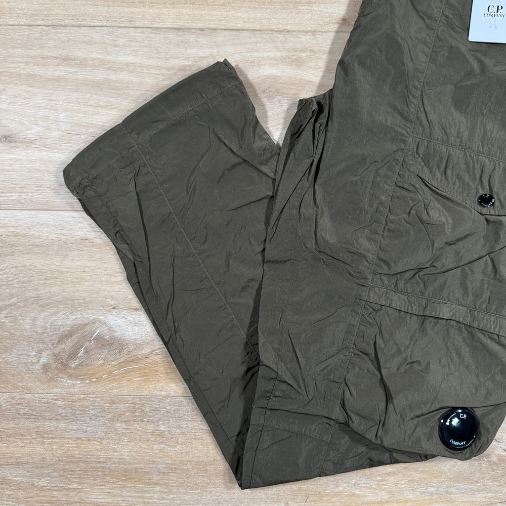 CP Company Chrome-R Cargo Lens Pants in Ivy Green