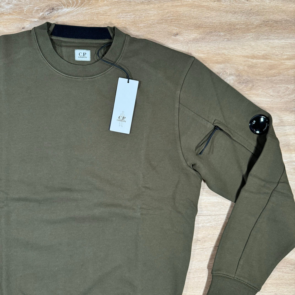 CP Company Diagonal Raised Fleece Lens Sweatshirt in Ivy Green