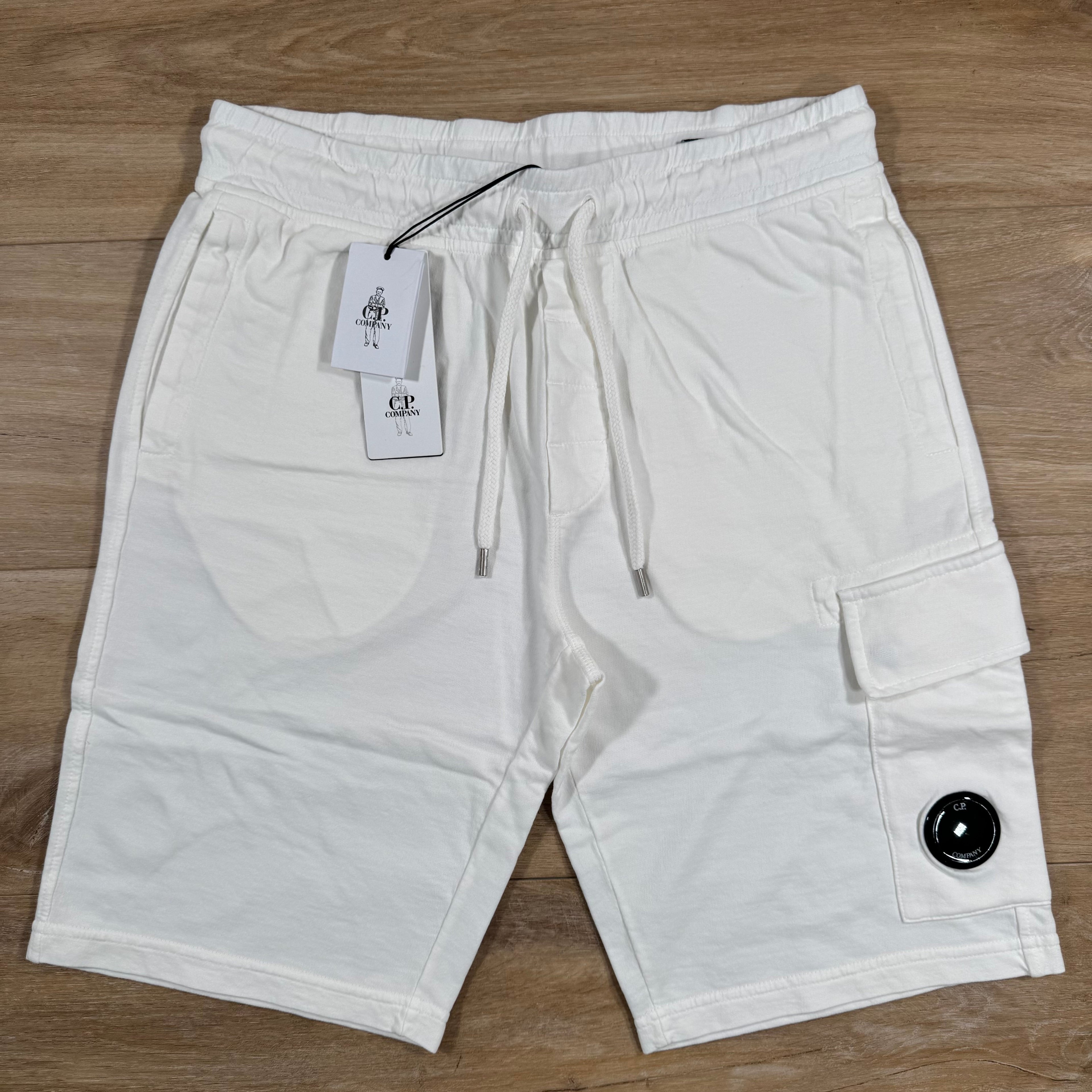 CP Company Light Fleece Cargo Lens Shorts in Gauze White