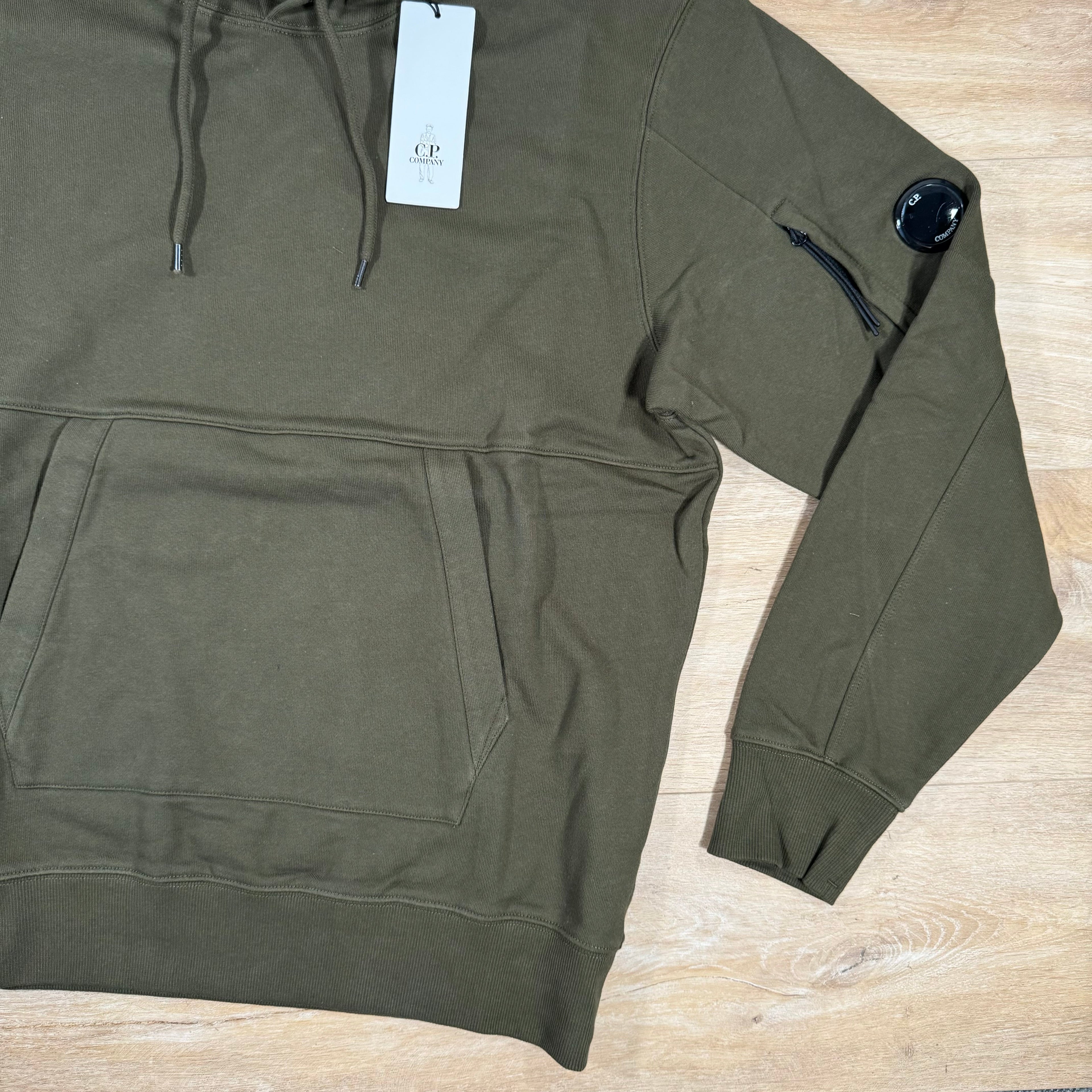 CP Company Diagonal Raised Lens Hoodie in Ivy Green