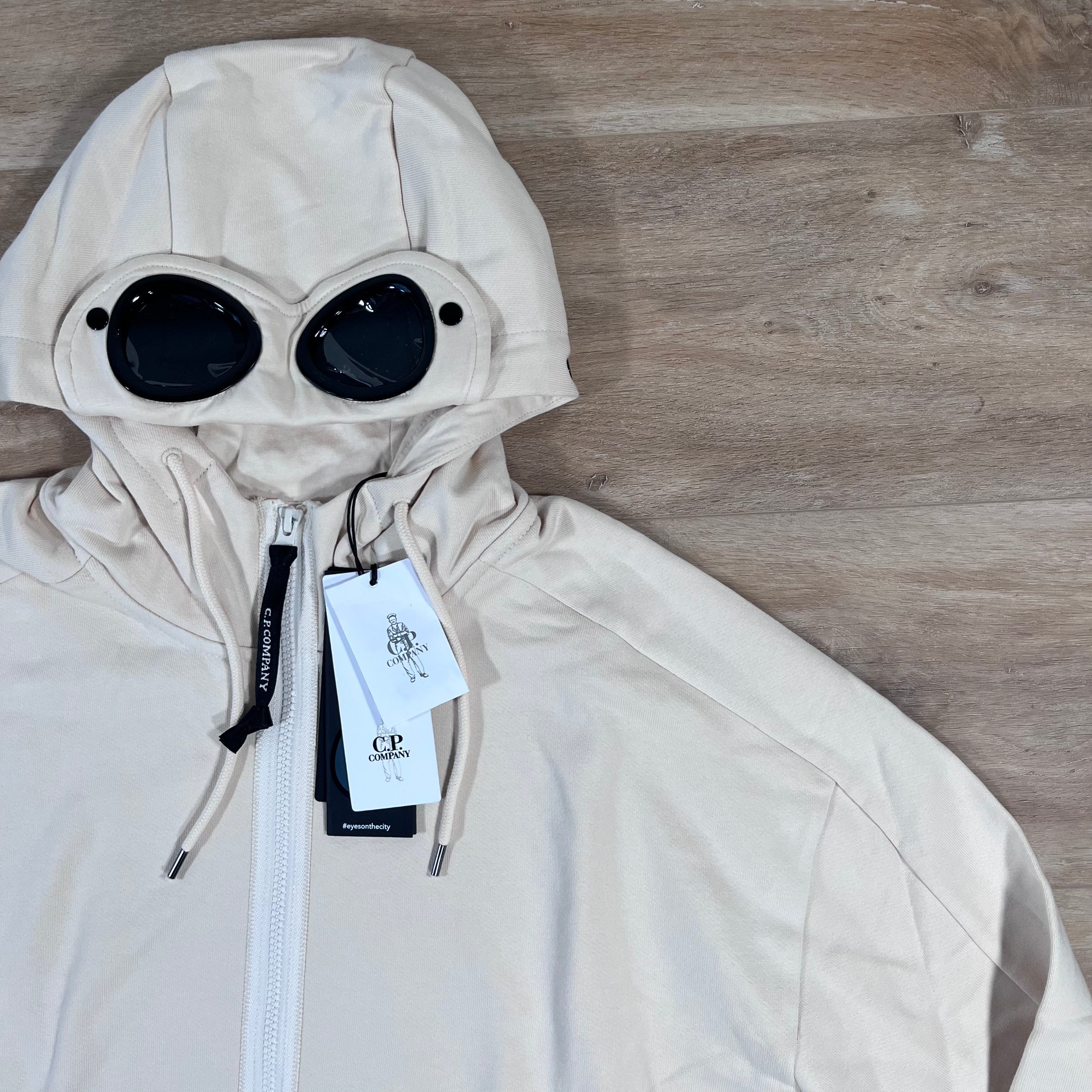 CP Company Diagonal Raised Fleece Goggle Hoodie in Pistachio Shell